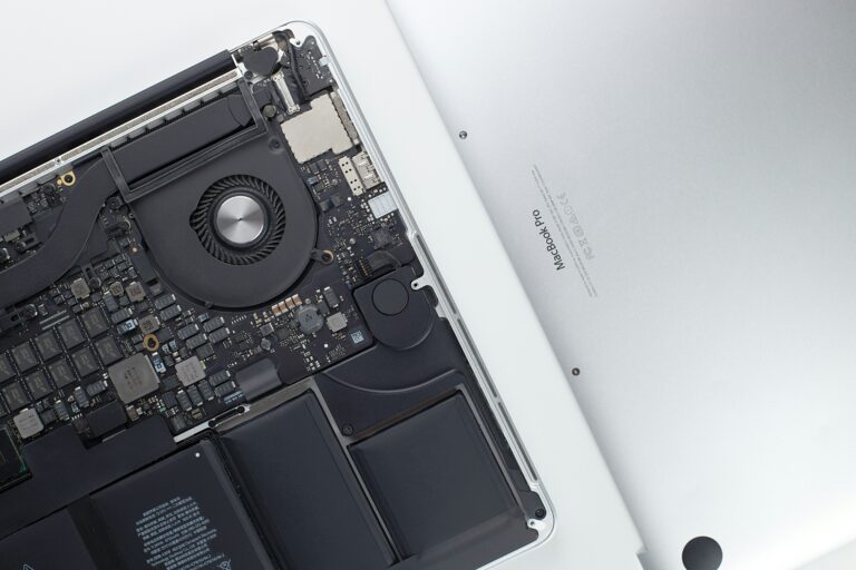 Macbook